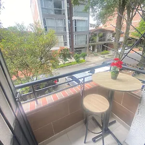 Apartamento 22 3 Con Balcon En Laureles Estadio