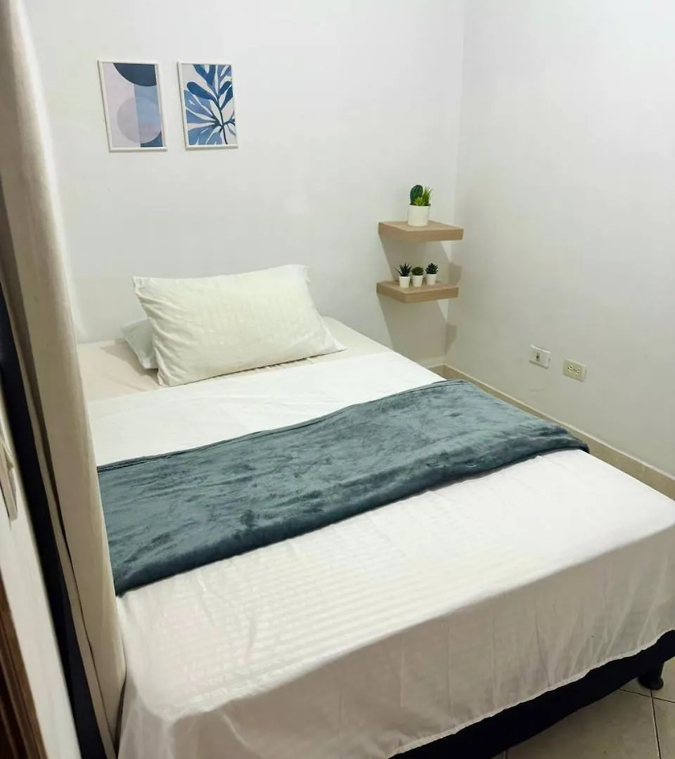 Apartamento Completo-Balcon Laureles-Estadio Hasta 6 Personas Medellín