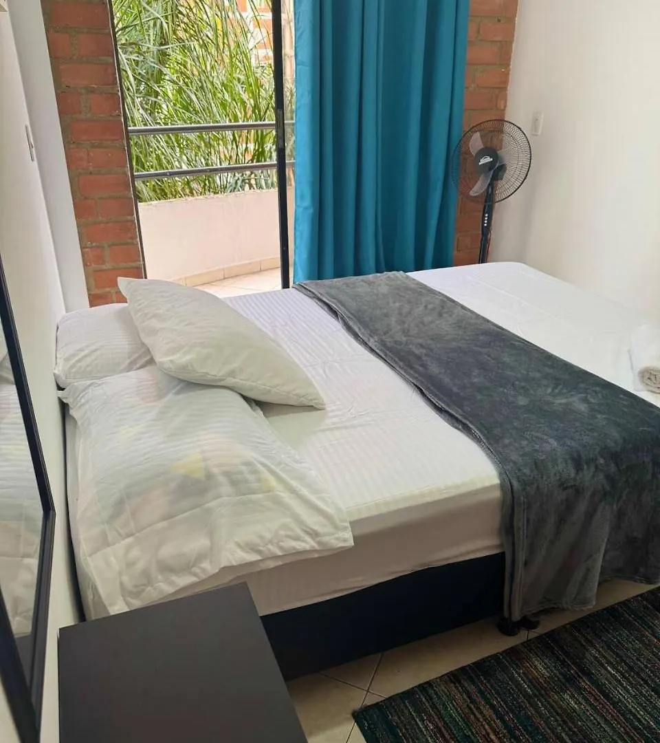 Apartamento Completo-Balcon Laureles-Estadio Hasta 6 Personas Medellín